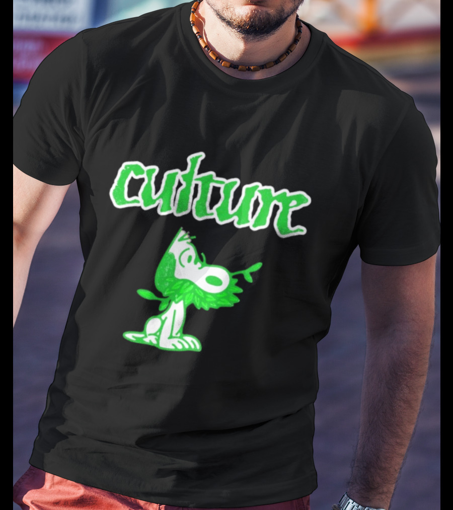 Culture Snoopy Peanuts Dog Leaf Crown T-Shirt