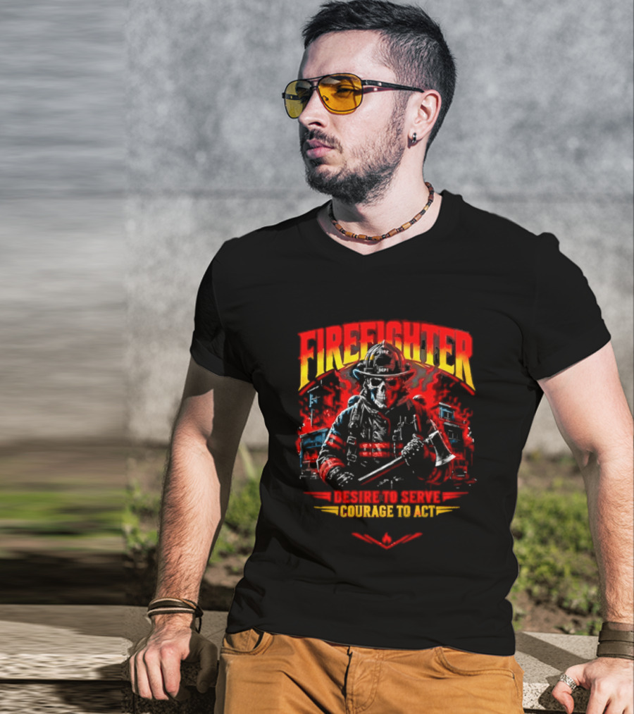 Firefighter Skull Desire To Serve Courage To Act Vintage Fireman Helmet And Axe T-Shirt