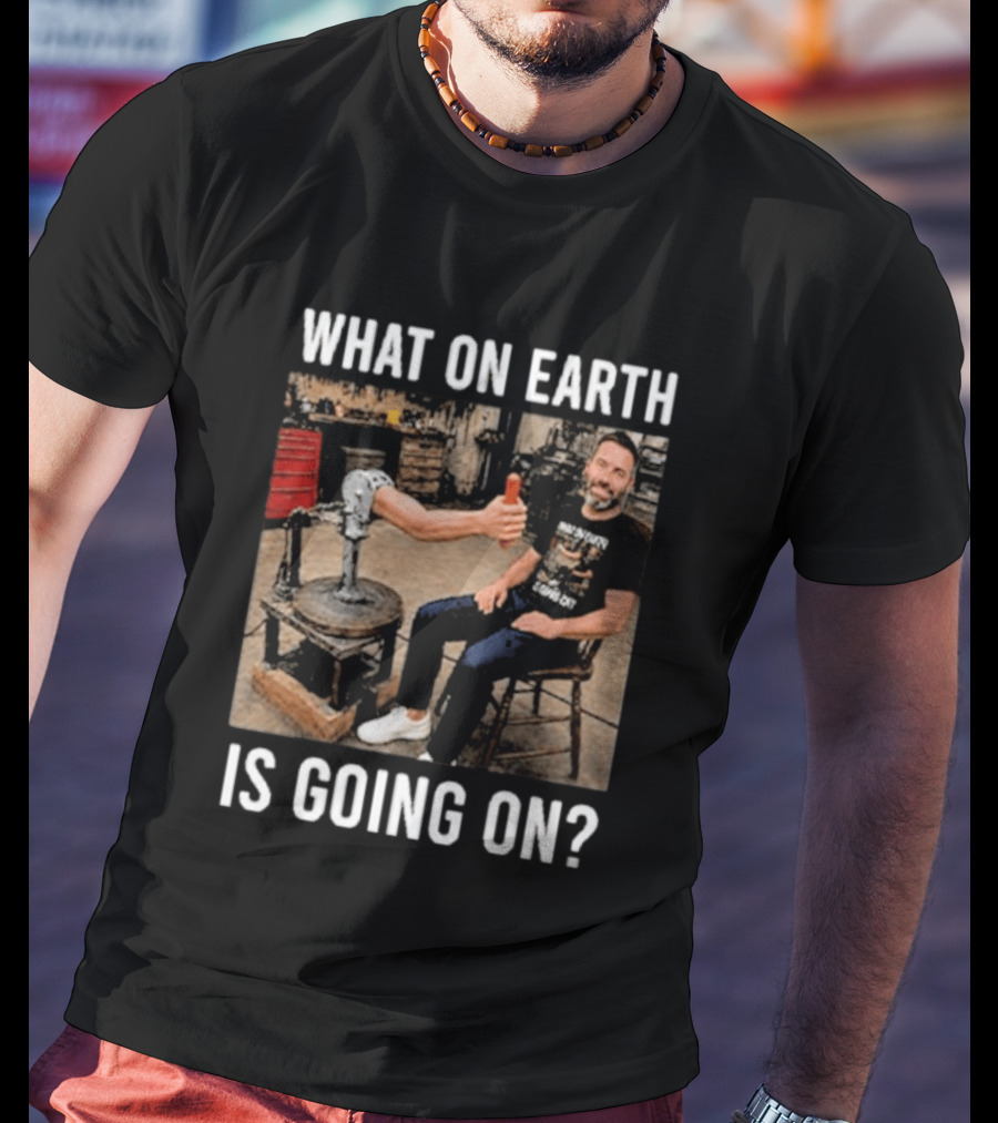 What On Earth Is Going On Funny Thumbs Up Robot Arm T-Shirt