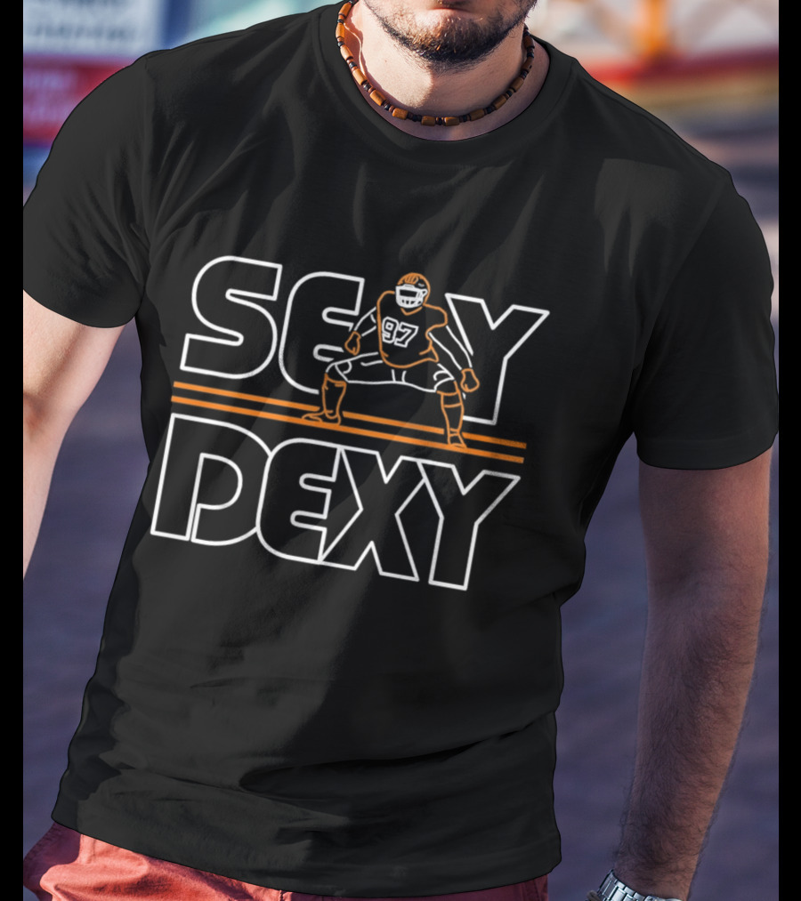 Sexy Dexy Dexter Lawrence II Number 97 Football Player T-Shirt