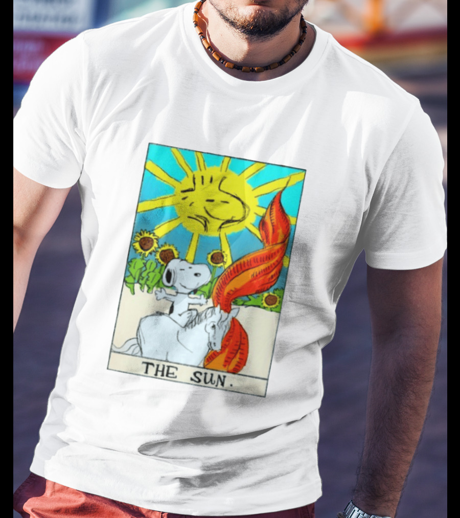 Snoopy The Sun Tarot Card Peanuts Charlie Brown Tarot T-Shirt