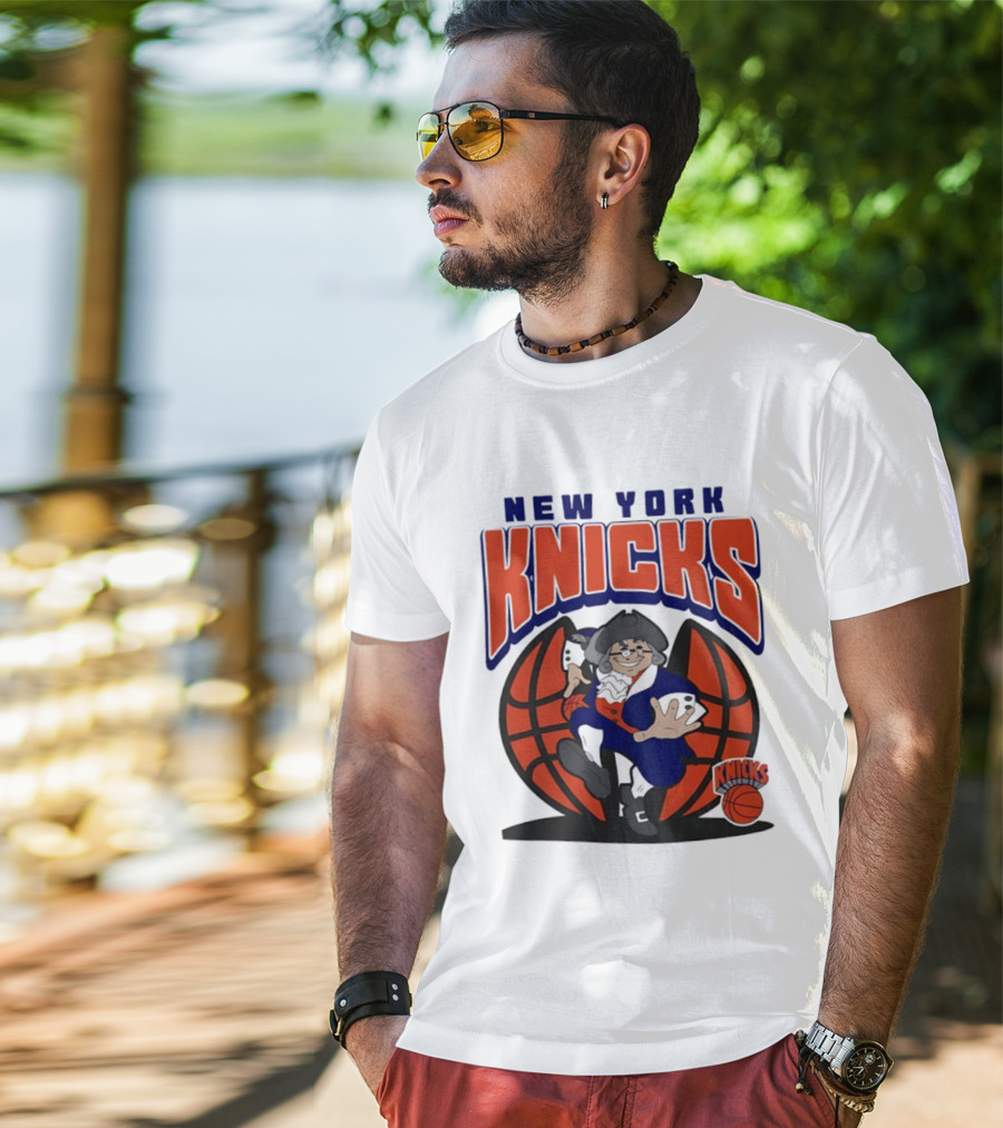 New York Knicks Father Knickerbocker Basketball Mania T-Shirt