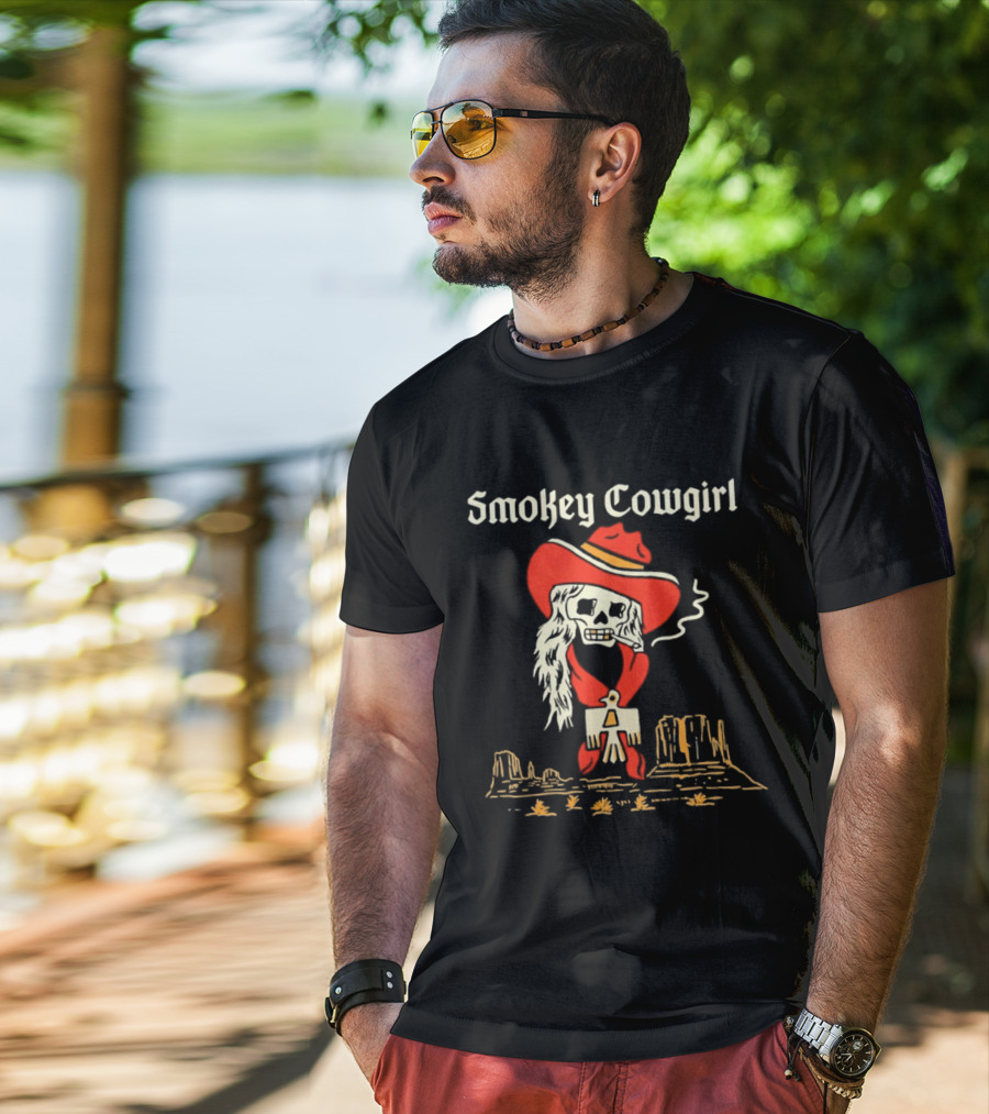 Smokey Cowgirl Western Skeleton Cowboy Desert Scene T-Shirt