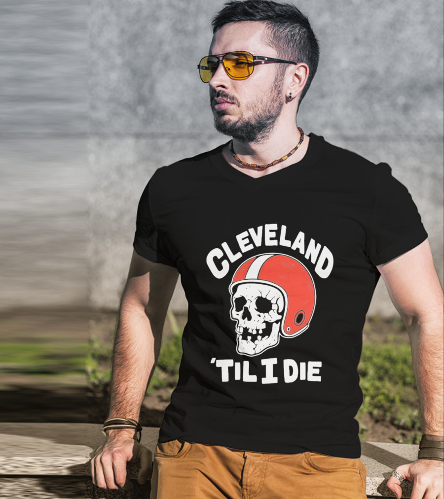 Cleveland 'Til I Die Skull Red Football Helmet T-Shirt