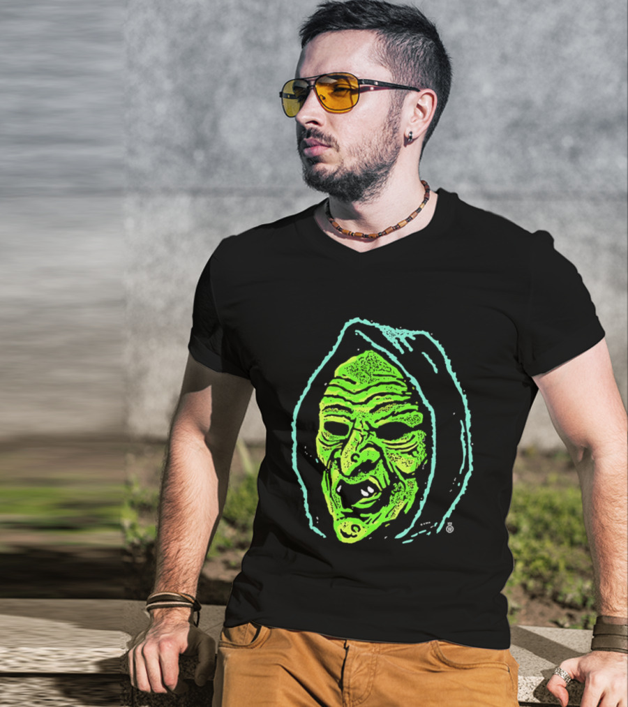 Halloween Witch Green Face Spooky Horror Costume T-Shirt