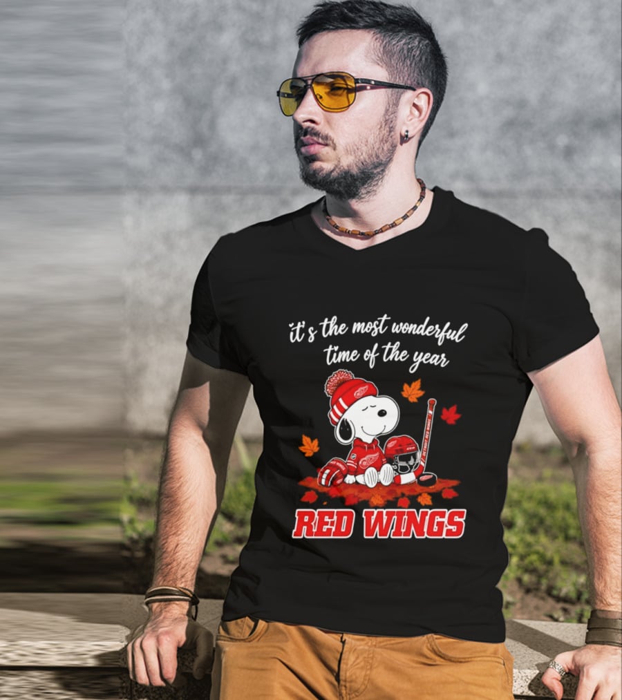 It's The Most Wonderful Time Of The Year Detroit Red Wings Snoopy Halloween 2026 T-Shirt