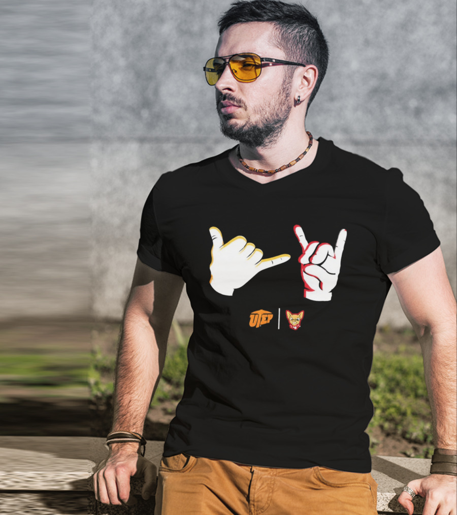 El Paso Chihuahuas Fear The Ears Hand Signs Gesture T-Shirt