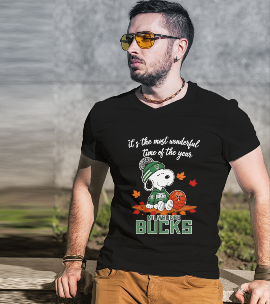 Milwaukee Bucks Snoopy 2026 It's The Most Wonderful Time Of The Year Halloween T-Shirt