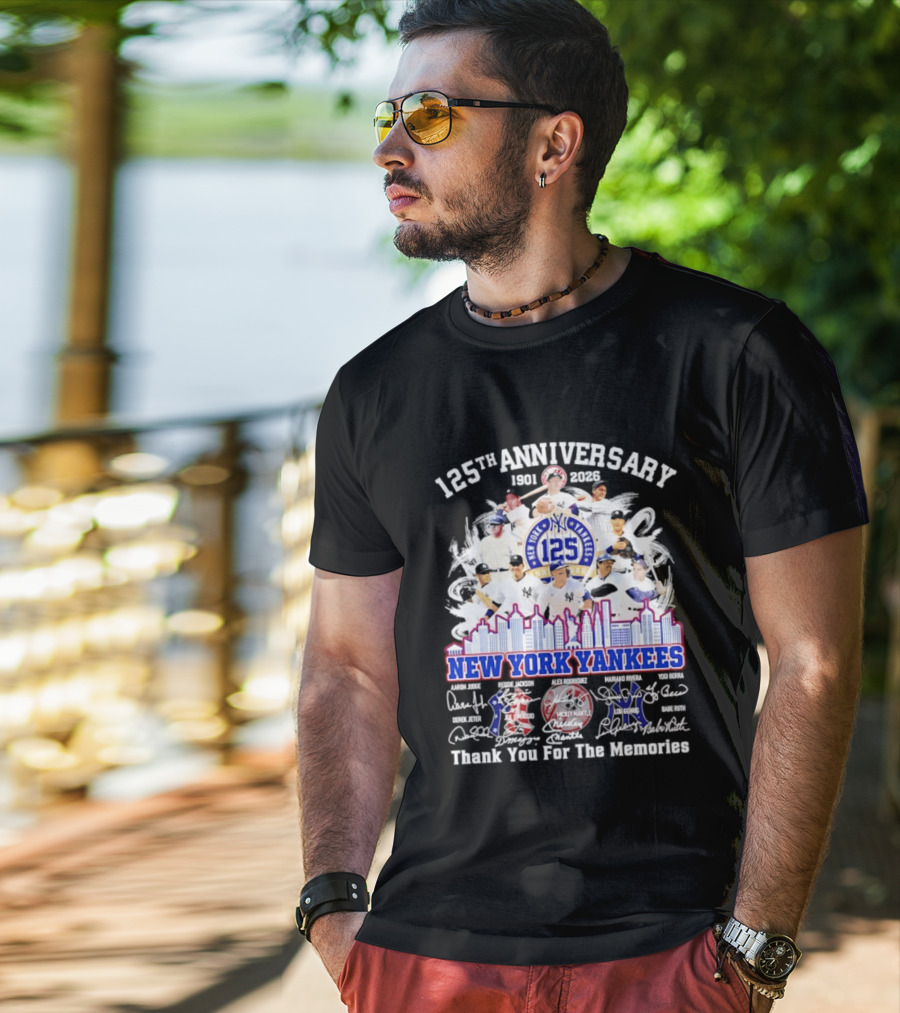 NY Yankees 125th Anniversary 1901 2026 Thank You For The Memories New York Yankees Signatures T-Shirt