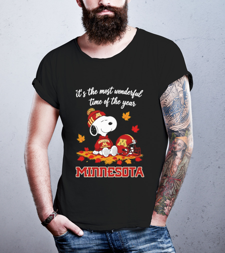 Minnesota Golden Gophers Snoopy Fall Autumn Leaves It's The Most Wonderful Time Of The Year T-Shirt