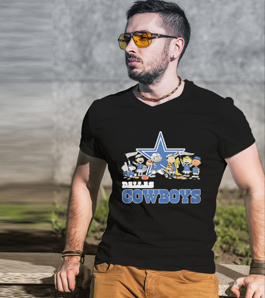 Dallas Cowboys Peanuts Characters Team Collaboration T-Shirt