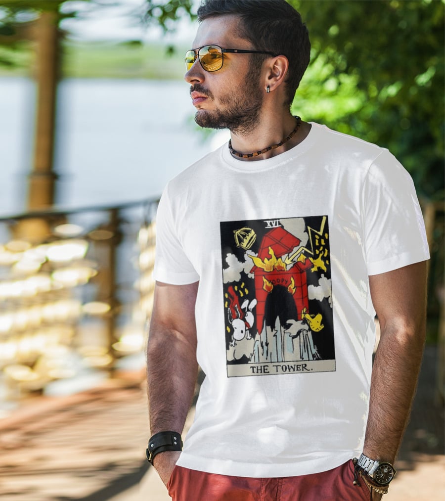Snoopy The Tower Tarot Card XVII Lightning Flames Clouds Woodstock T-Shirt