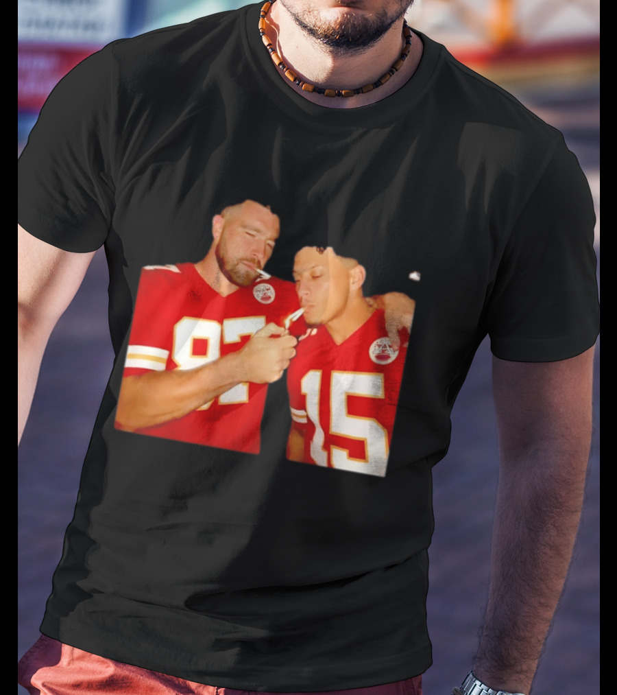 Kansas City Chiefs Mahomes Kelce Smoking 87 15 T-Shirt