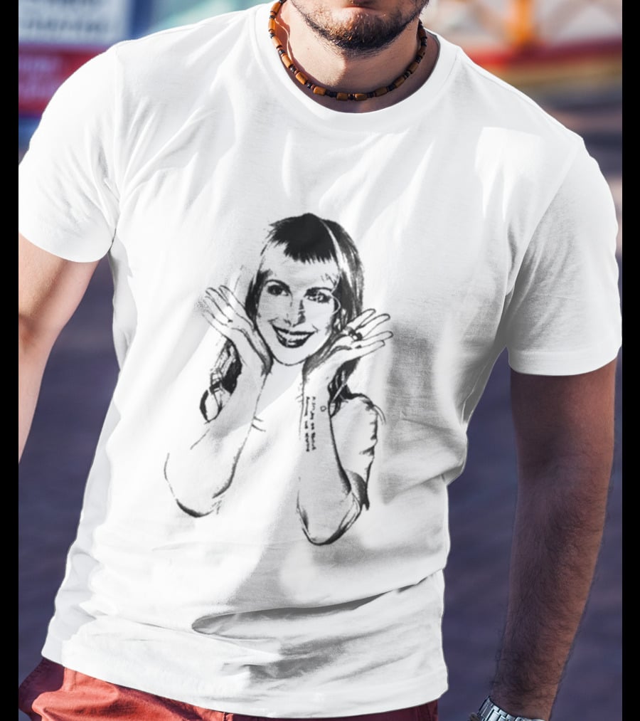 Hayley Williams THWS Tour Smiling Pose T-Shirt