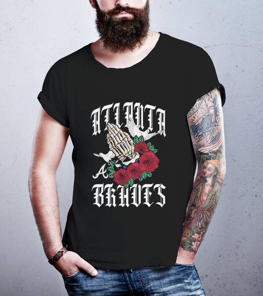 Atlanta Braves Gothic Bloom Praying Hands Halloween Roses 2026 T-Shirt