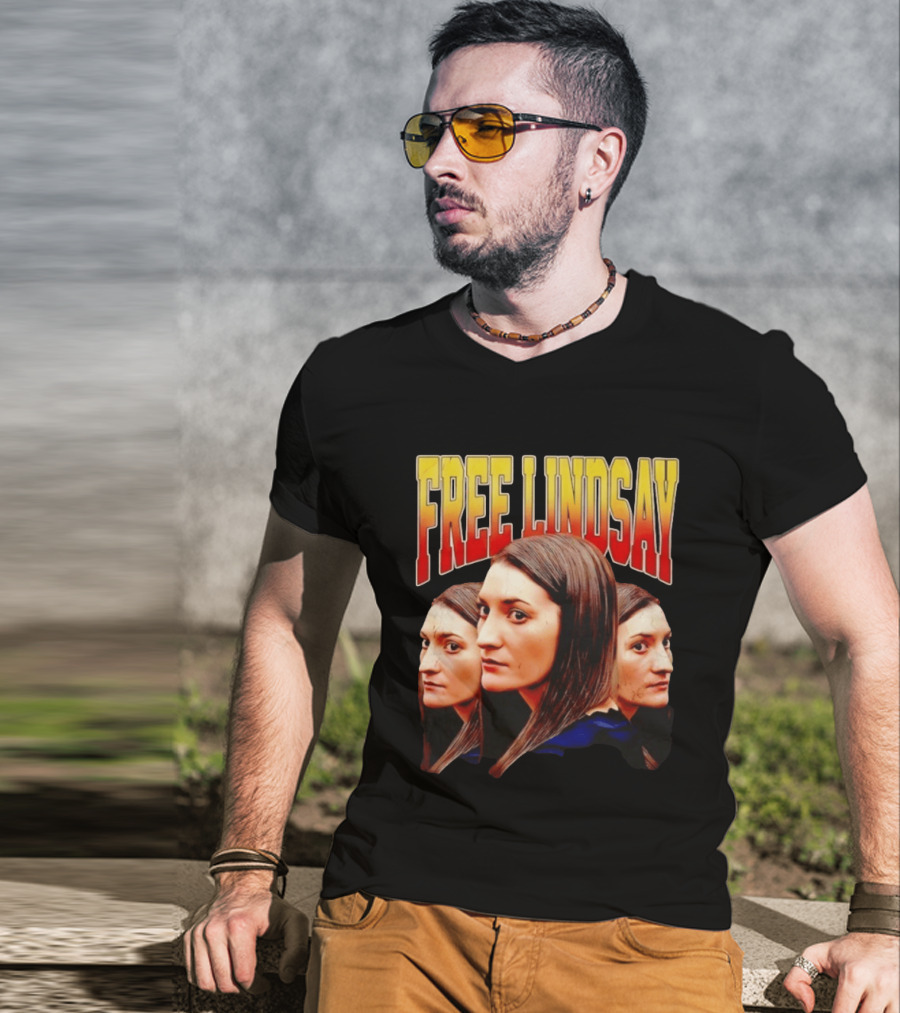 FREE LINDSAY Clancy Multiple Faces T-Shirt