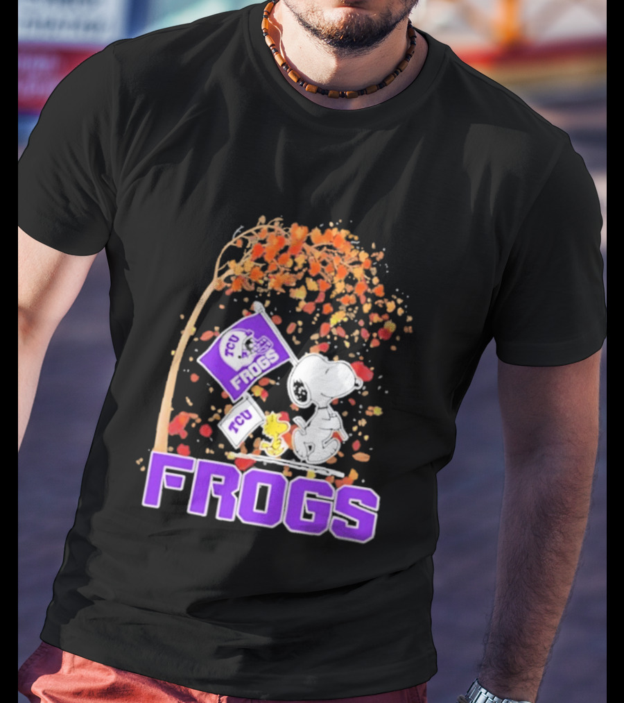 TCU Horned Frogs Snoopy Peanuts Fall Leaves T-Shirt