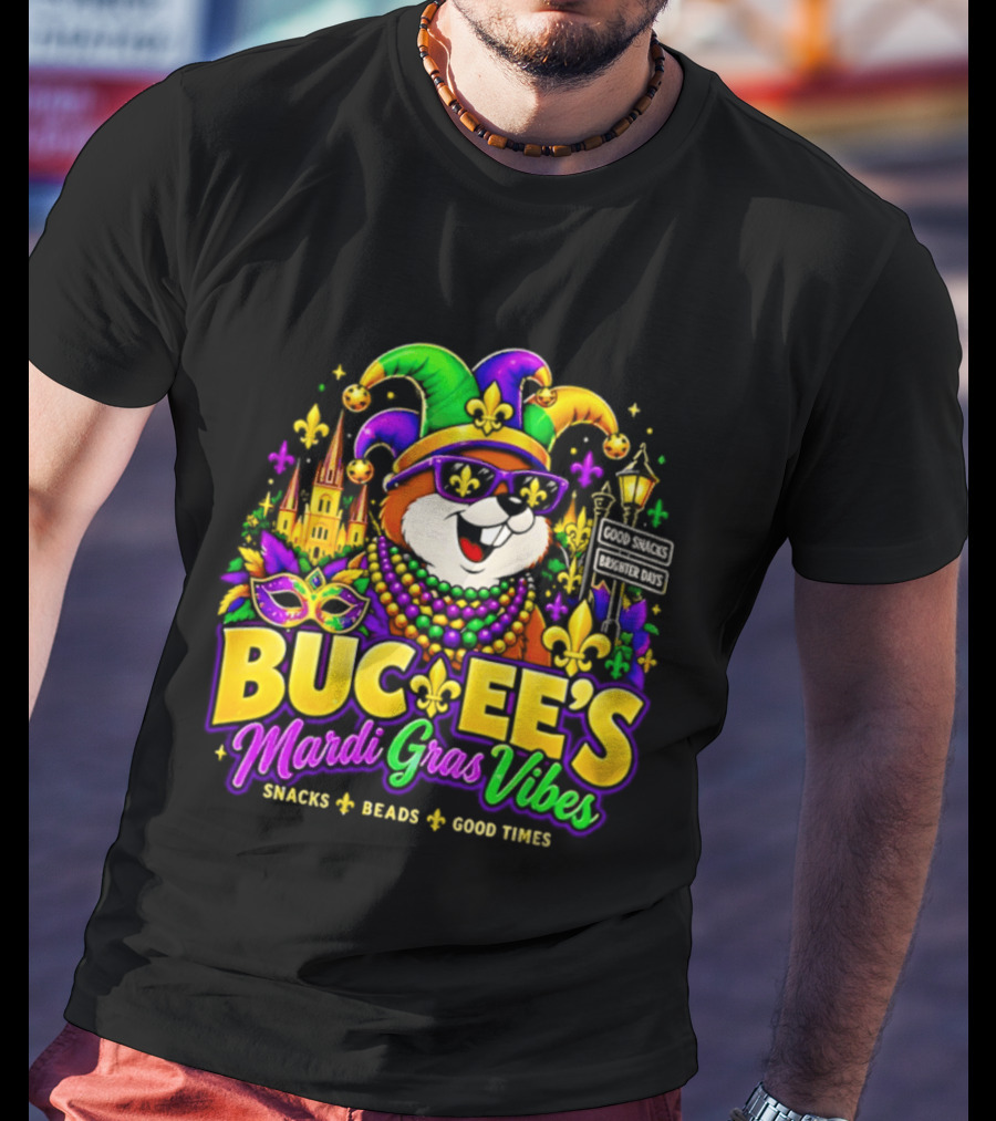 Buc Ee's Mardi Gras Vibes Snacks Beads Good Times T-Shirt