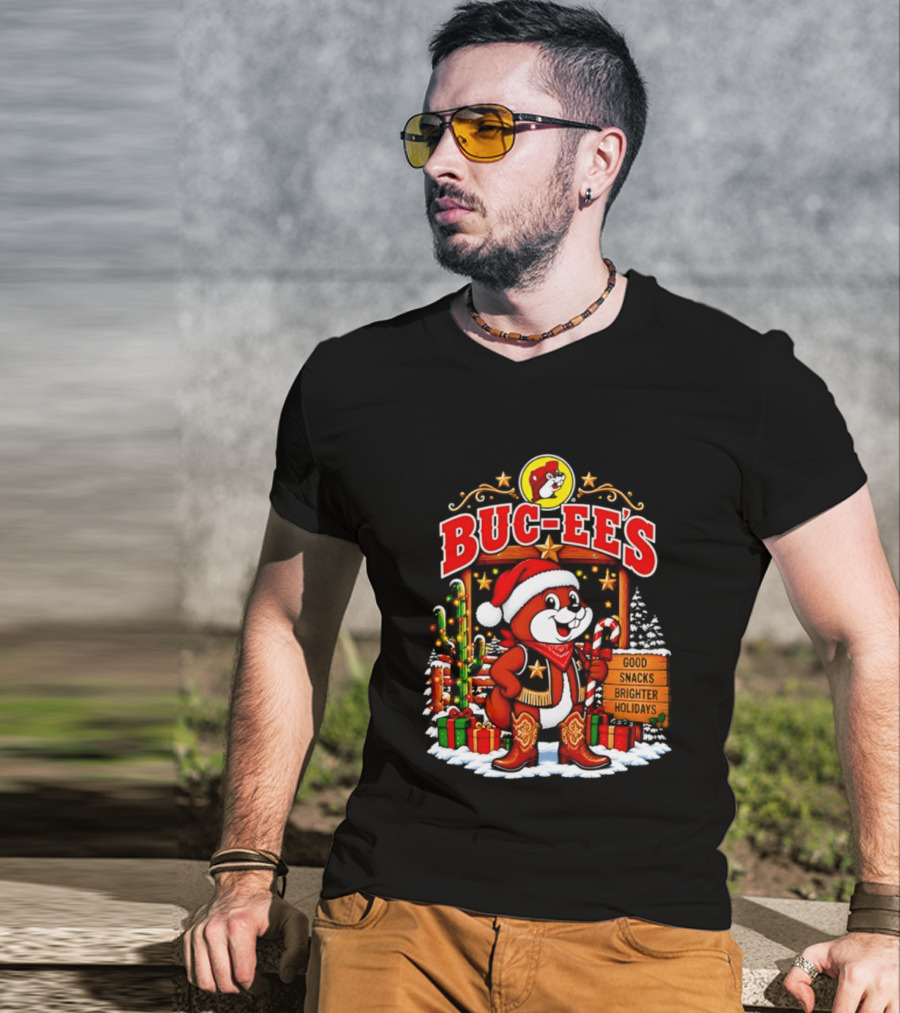 Buc Ee's Sleighs The Holidays Good Snacks Brighter Days Christmas T-Shirt