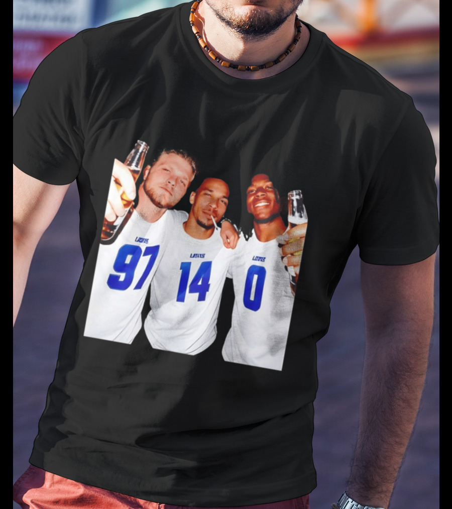 Detroit Lions Aidan Hutchinson Amon Ra St. Brown Jahmyr Gibbs Holding Beer Bottles Smoking Celebration T-Shirt