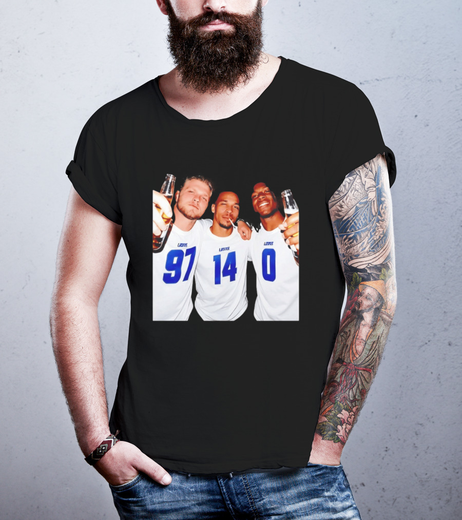 Detroit Lions Aidan Hutchinson Amon Ra St. Brown Jahmyr Gibbs Holding Beer Bottles Smoking Celebration T-Shirt