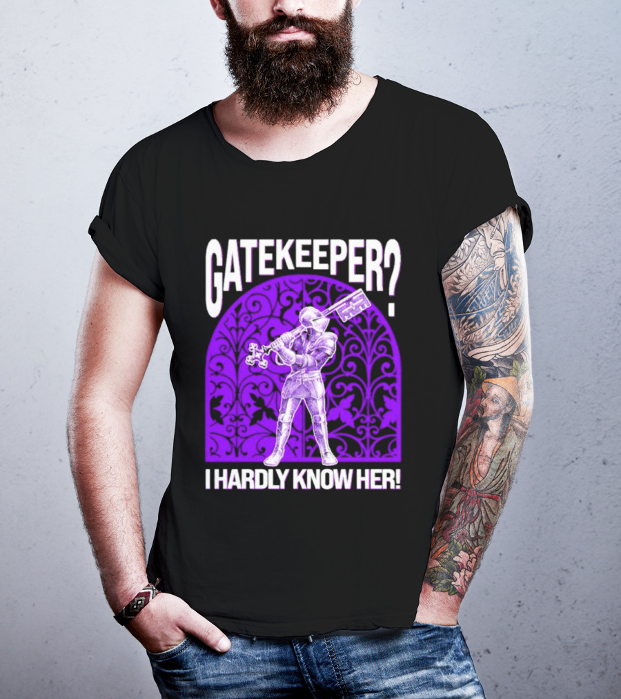 Gatekeeper I Hardly Know Her Knight In Armor Key Sword Purple T-Shirt