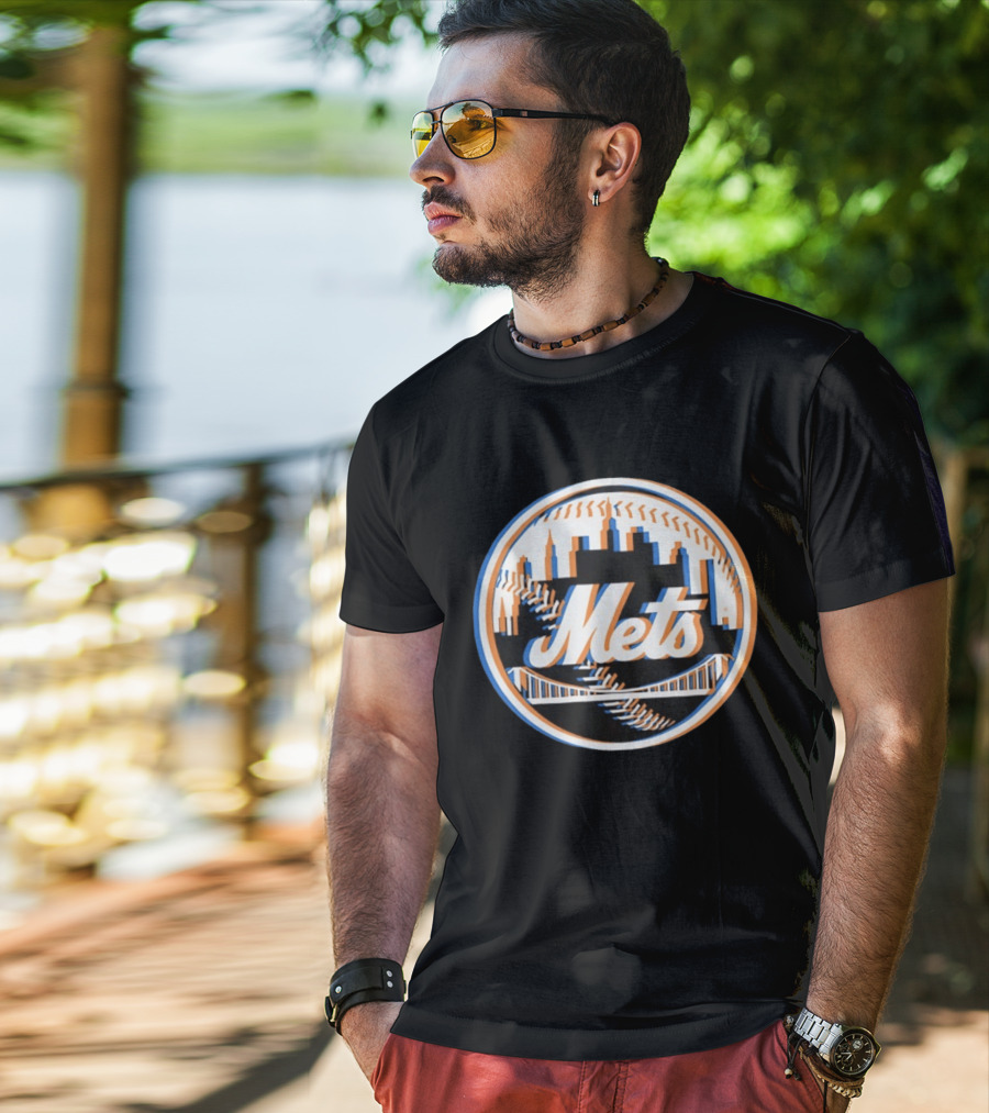New York Mets Glitch 2026 MLB Season Skyline Bridge Baseball T-Shirt