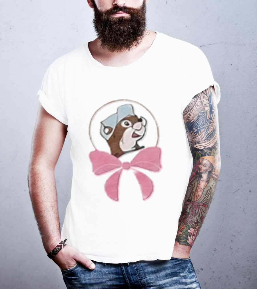 Buc Ee's Beaver With Pink Bow Icon In Circle T-Shirt