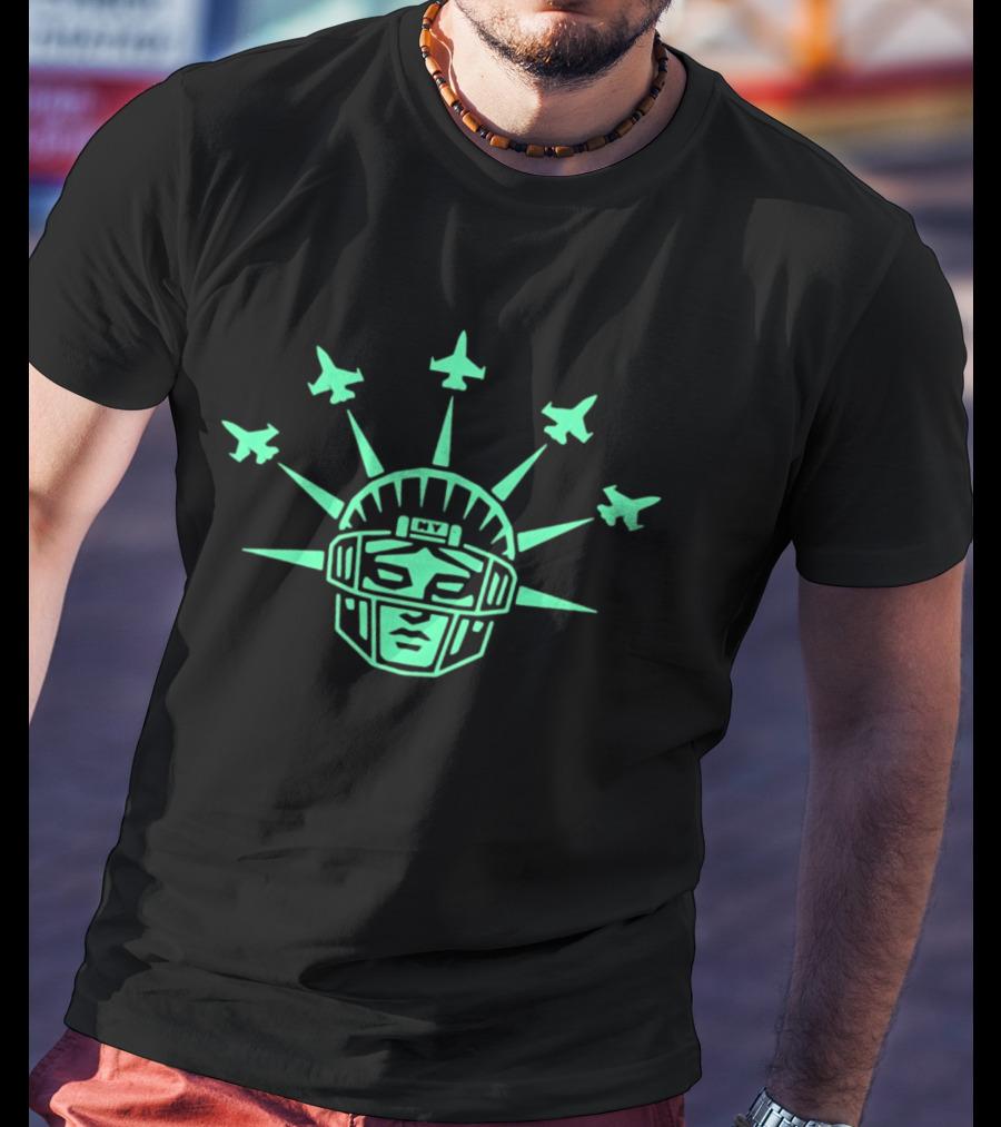 Statue Liberty Helmet New York Jets Football Formation T-Shirt