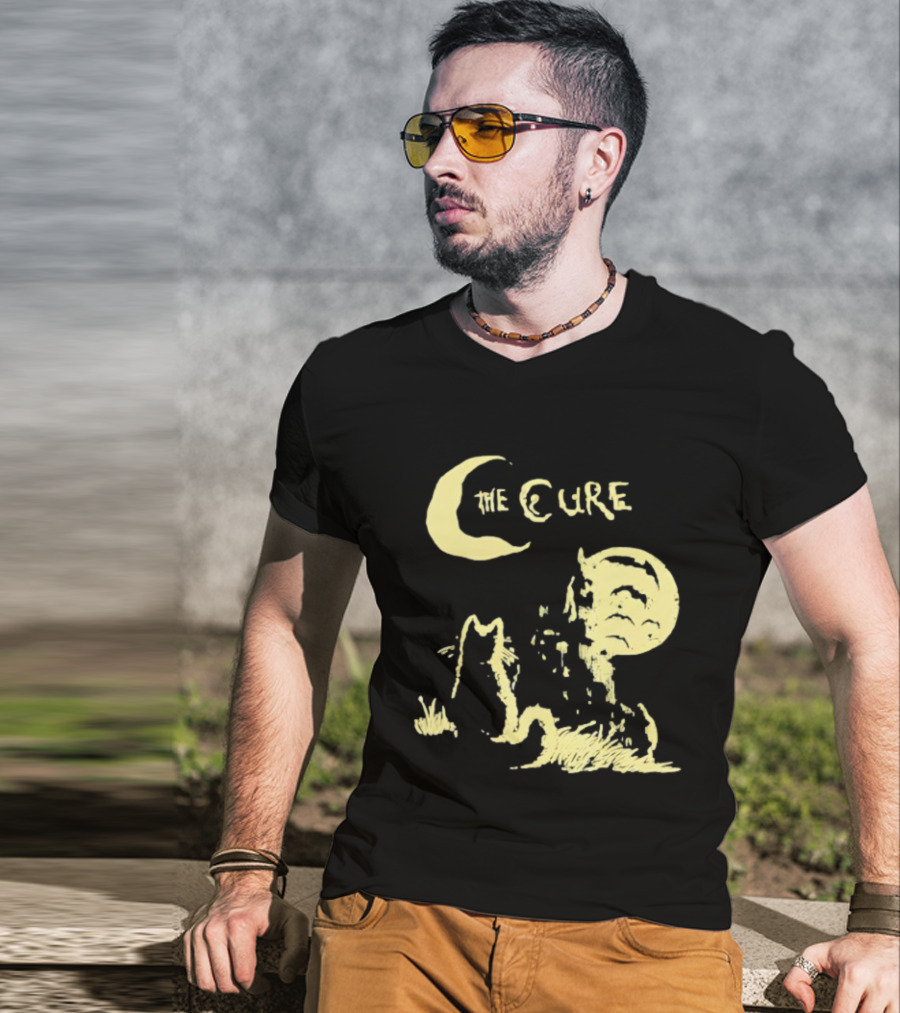 The Cure Cat Gothic Vintage Moonlit Night Scene T-Shirt