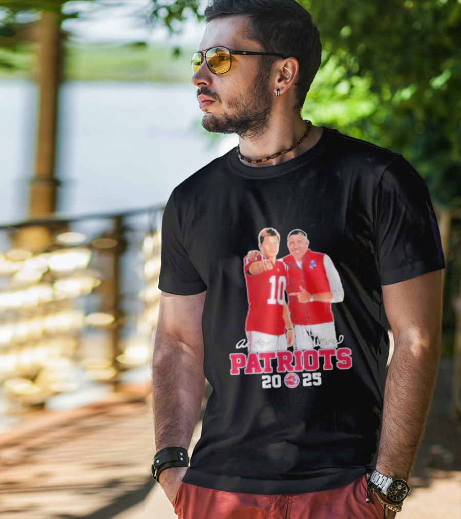 Mike Vrabel Drake Maye Patriots 2025 Signatures T-Shirt