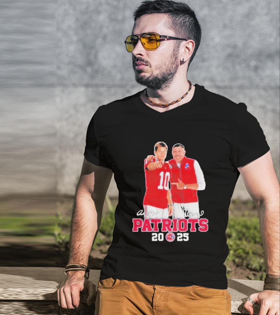 Mike Vrabel Drake Maye Patriots 2025 Signatures T-Shirt