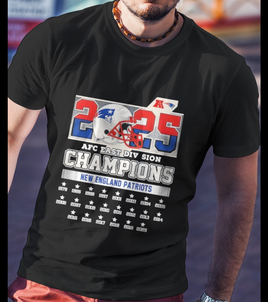 New England Patriots 2025 AFC East Division Champions Helmet Stars T-Shirt
