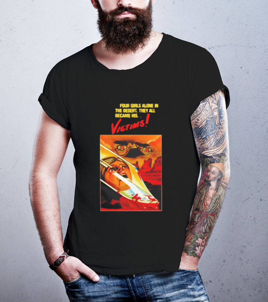 Four Girls Alone In The Desert Horror Victims Vintage Style Thriller T-Shirt
