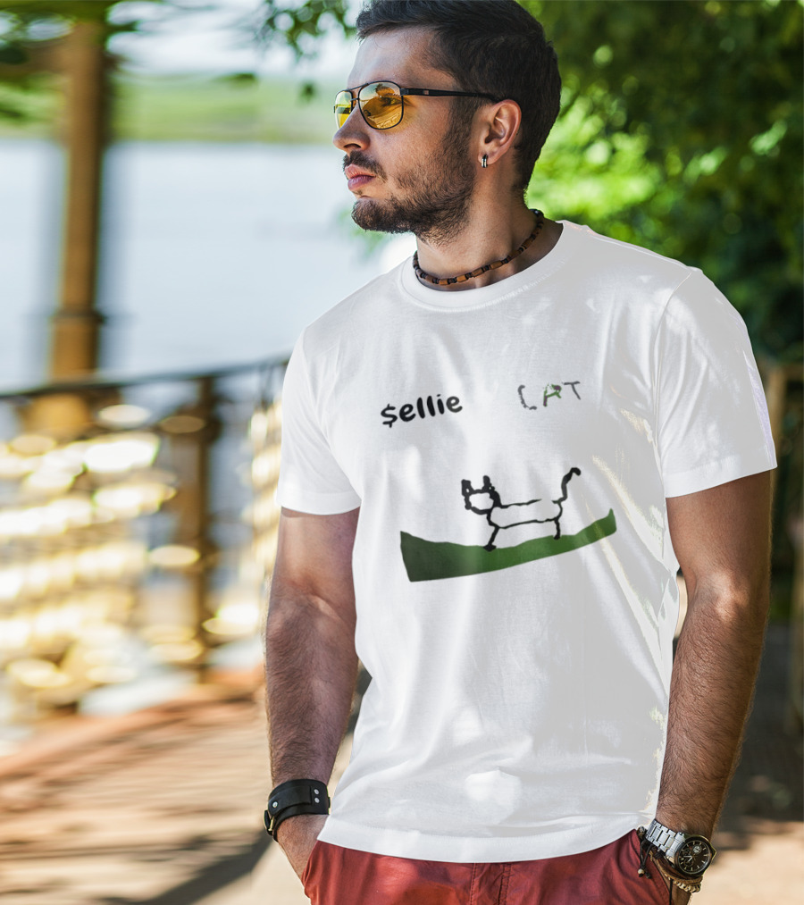 $sellie CAT Drawing Sketch With Green Ground T-Shirt