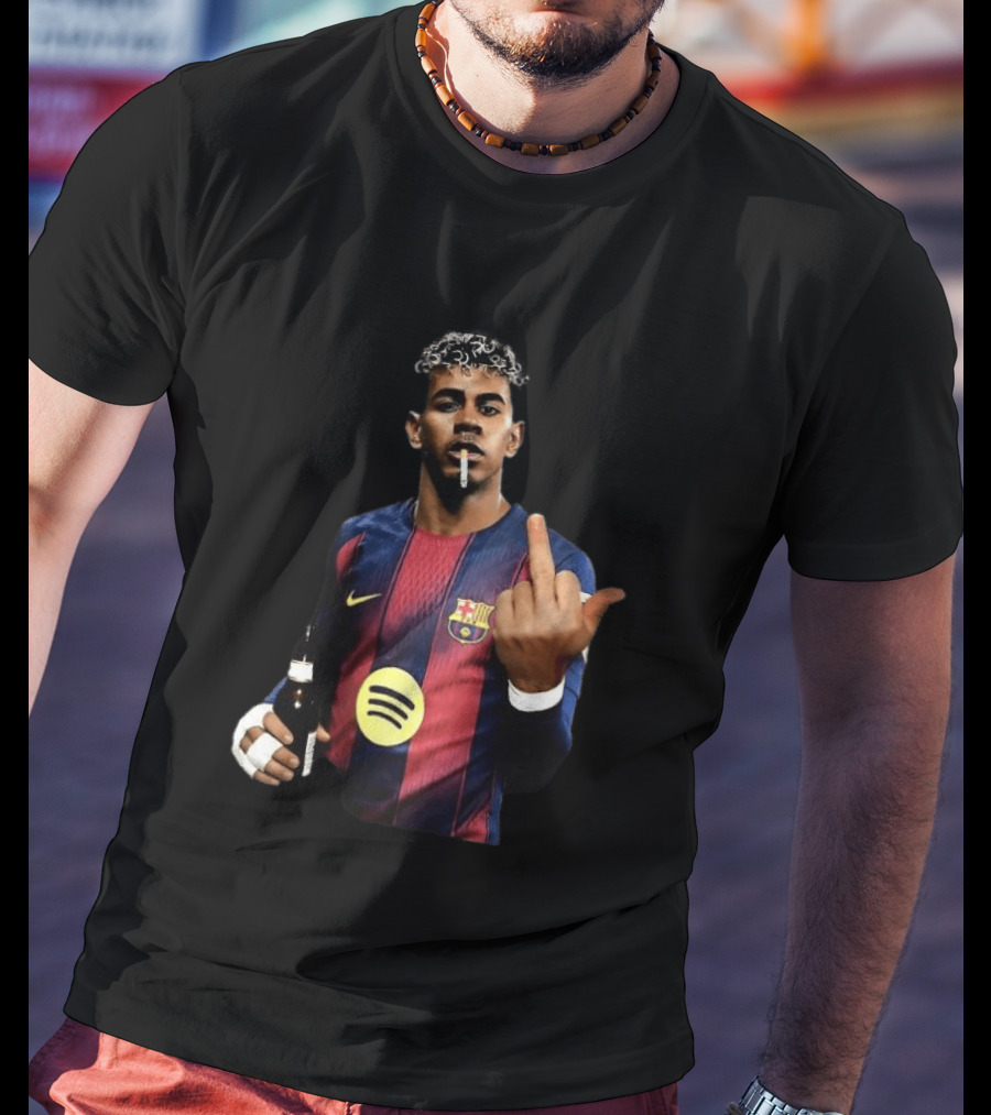 Lamine Yamal FC Barcelona Meme Middle Finger Gesture With Beer And Cigarette T-Shirt