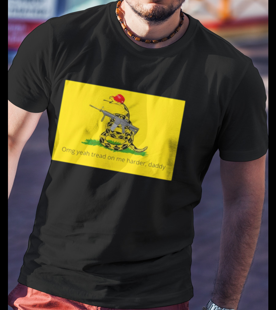 Omg Yeah Tread On Me Harder Daddy Maga 2026 Snake With Red Hat And Rifle T-Shirt