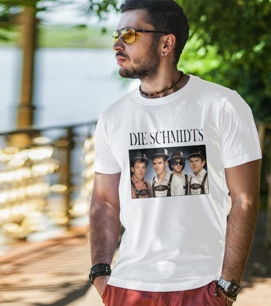 Die Schmidts Oktoberfest Band Photo Bavarian Outfit T-Shirt