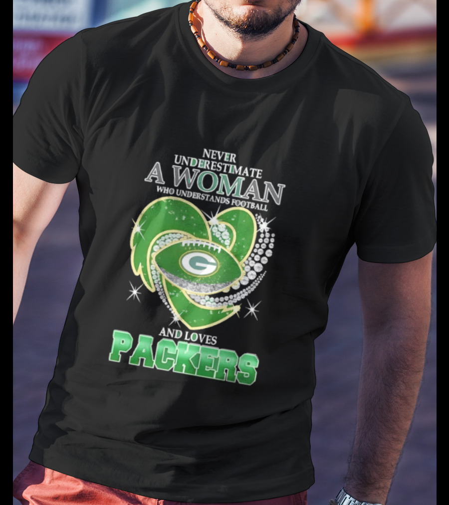 Never Underestimate A Woman Who Understands Football And Loves Packers T-Shirt