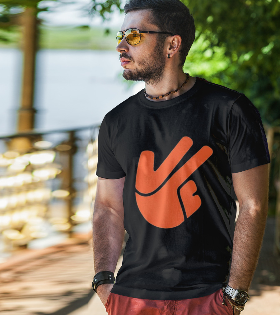New York Knicks Three Hand Gesture NBA Team Sports Fan T-Shirt