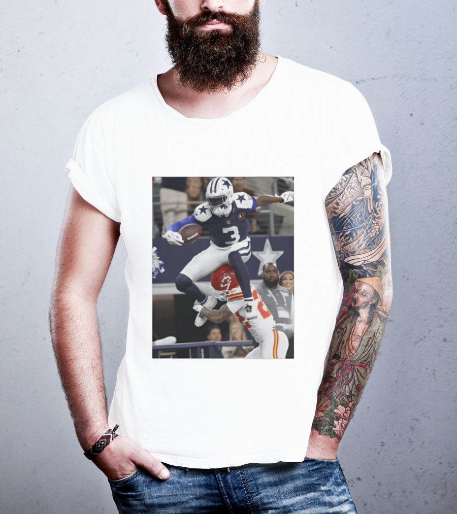 Football Leap Dallas Vs Kansas Royals Dynamic Action T-Shirt