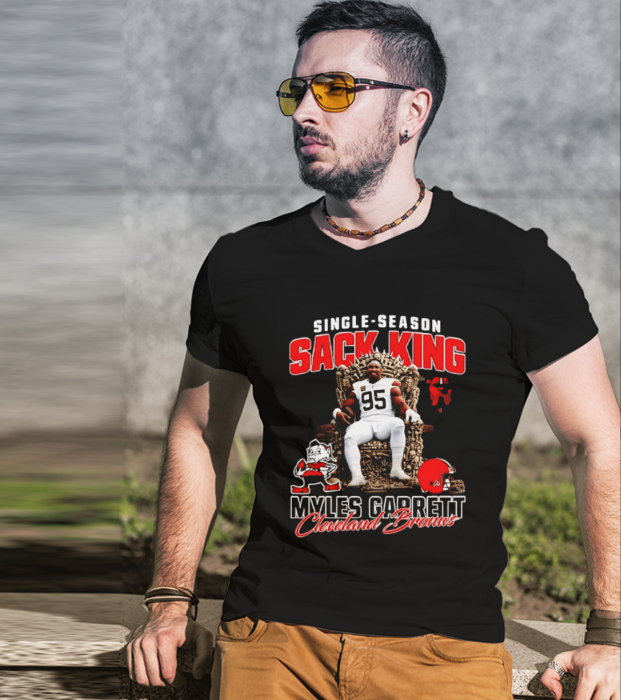 Single Season Sack King Myles Garrett Cleveland Browns 95 Throne Motif T-Shirt
