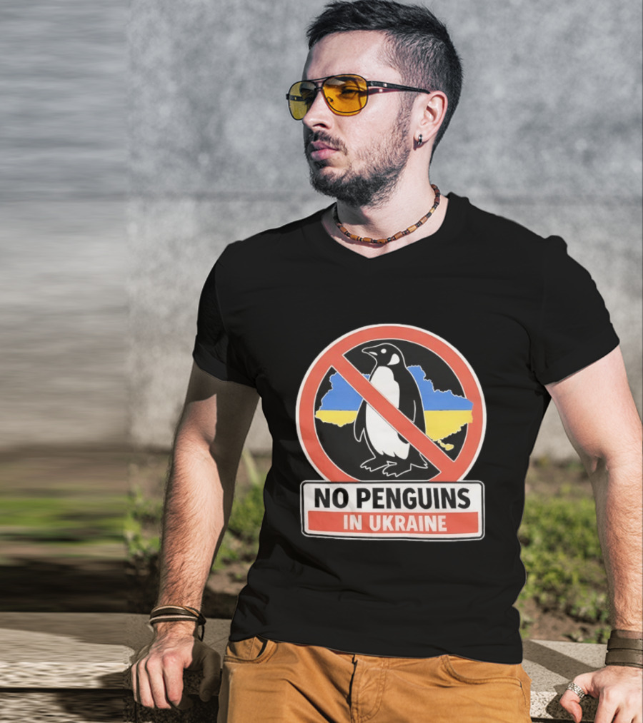 No Penguins In Ukraine Map Outline And Sign T-Shirt