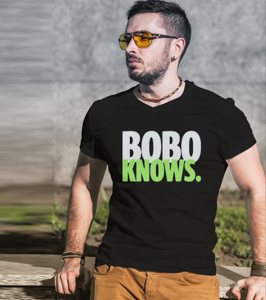 Bobo Knows Seattle Football Seahawks Fan Gear T-Shirt