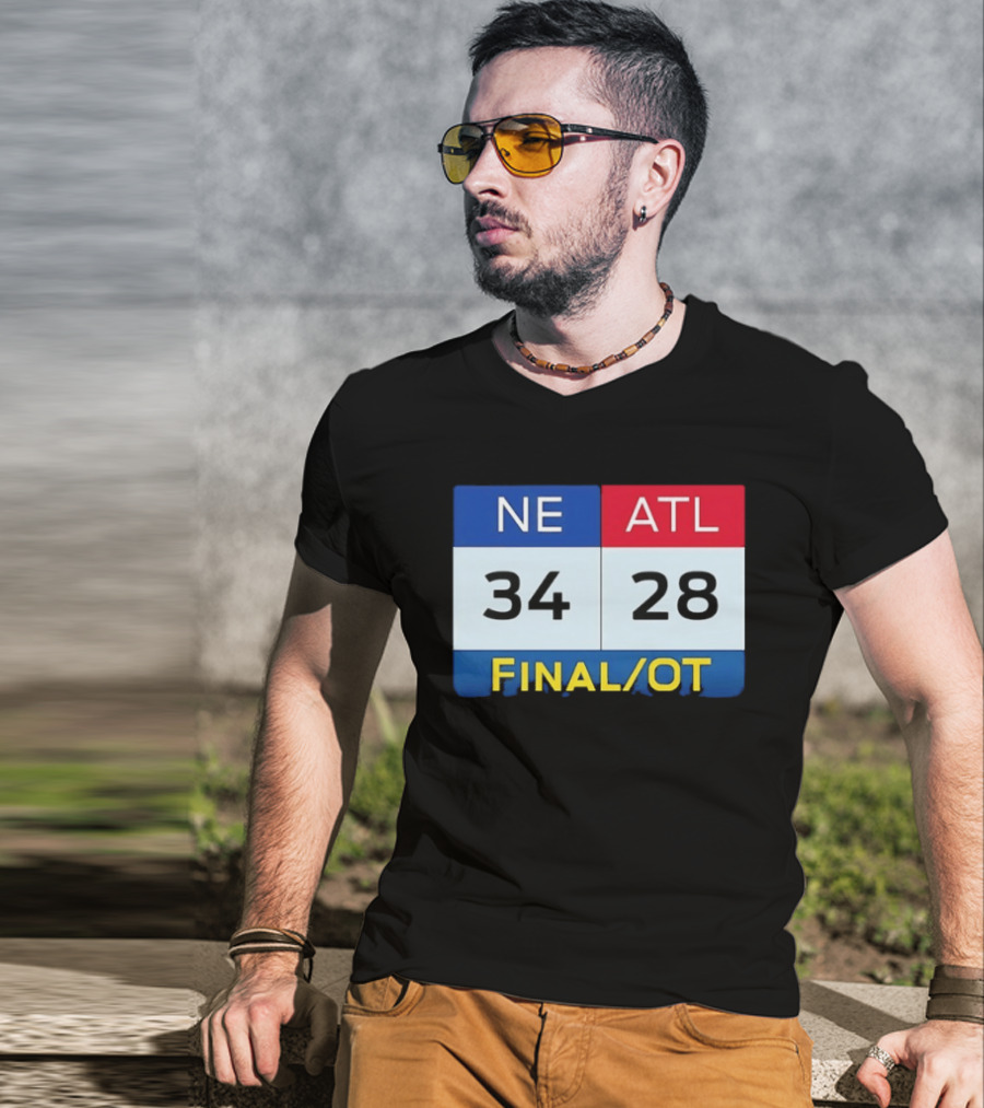 NE 34 ATL 28 Final OT Super Bowl LI Scoreboard T-Shirt