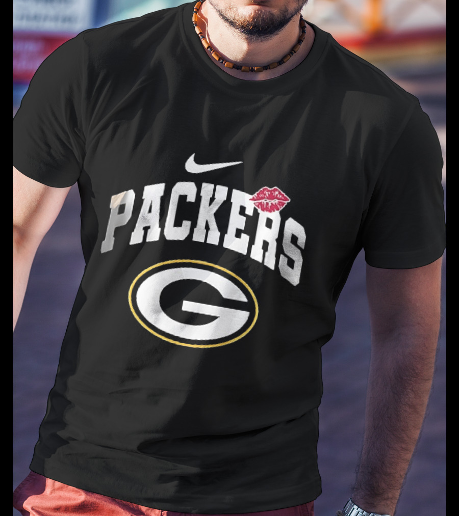 Green Bay Packers Nike Lipstick Kiss Sports Fan T-Shirt