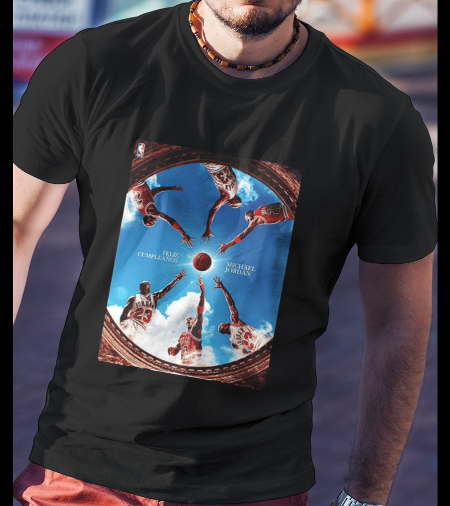 Feliz Cumpleaños Michael Jordan Basketball Reach Sky 23 T-Shirt