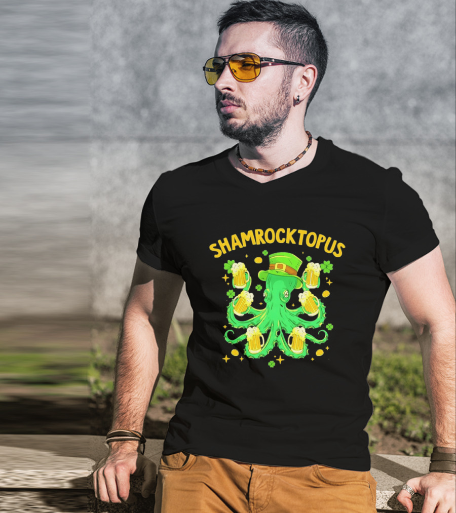Shamrocktopus Octopus St Patrick's Day Beer Hat Shamrocks T-Shirt