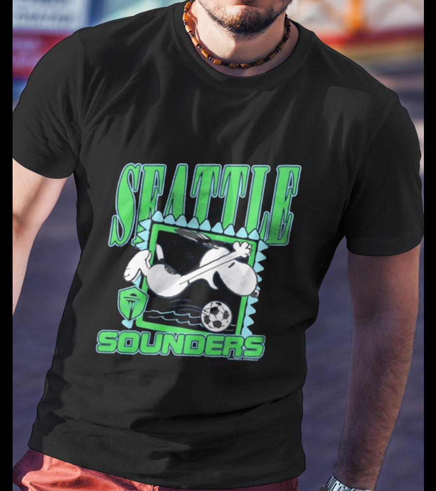 Peanuts Snoopy Seattle Sounders Soccer Collaboration T-Shirt