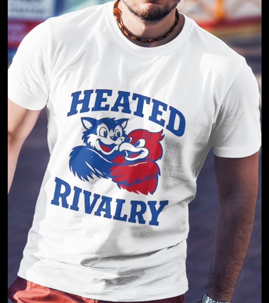 Heated Rivalry Kentucky Wildcats Louisville Cardinals Hugging Cartoon T-Shirt